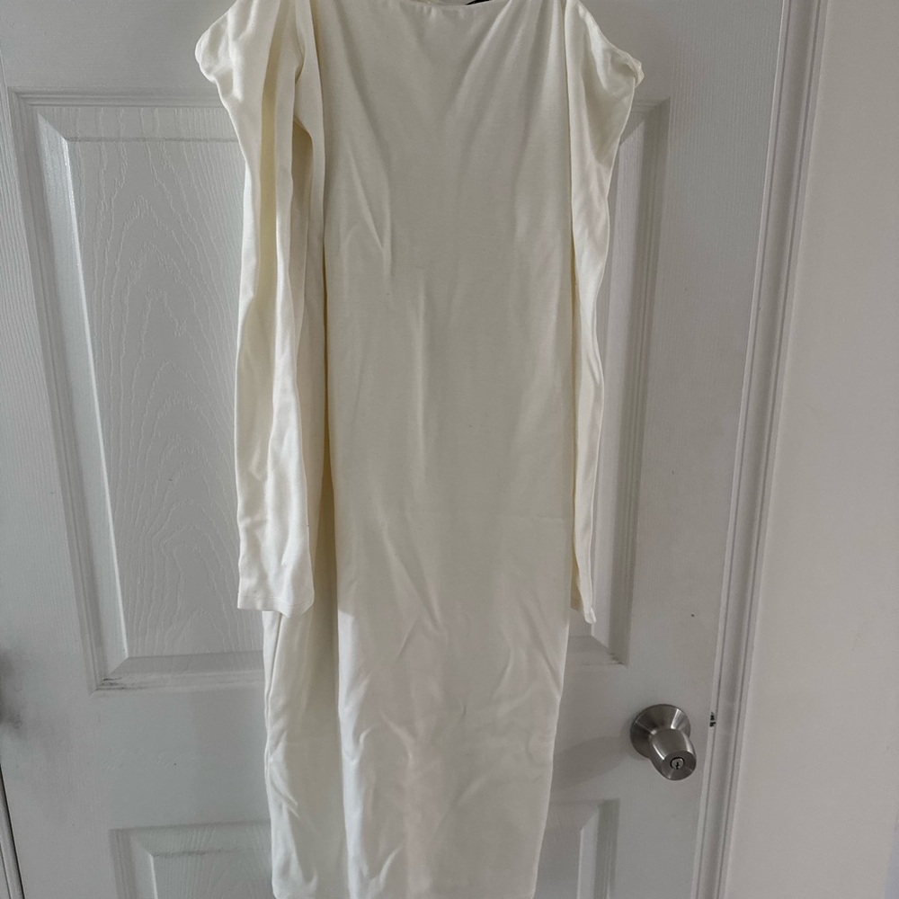 Alice + Olivia Cream Sheath Dress Sleeveless V-neck Bride